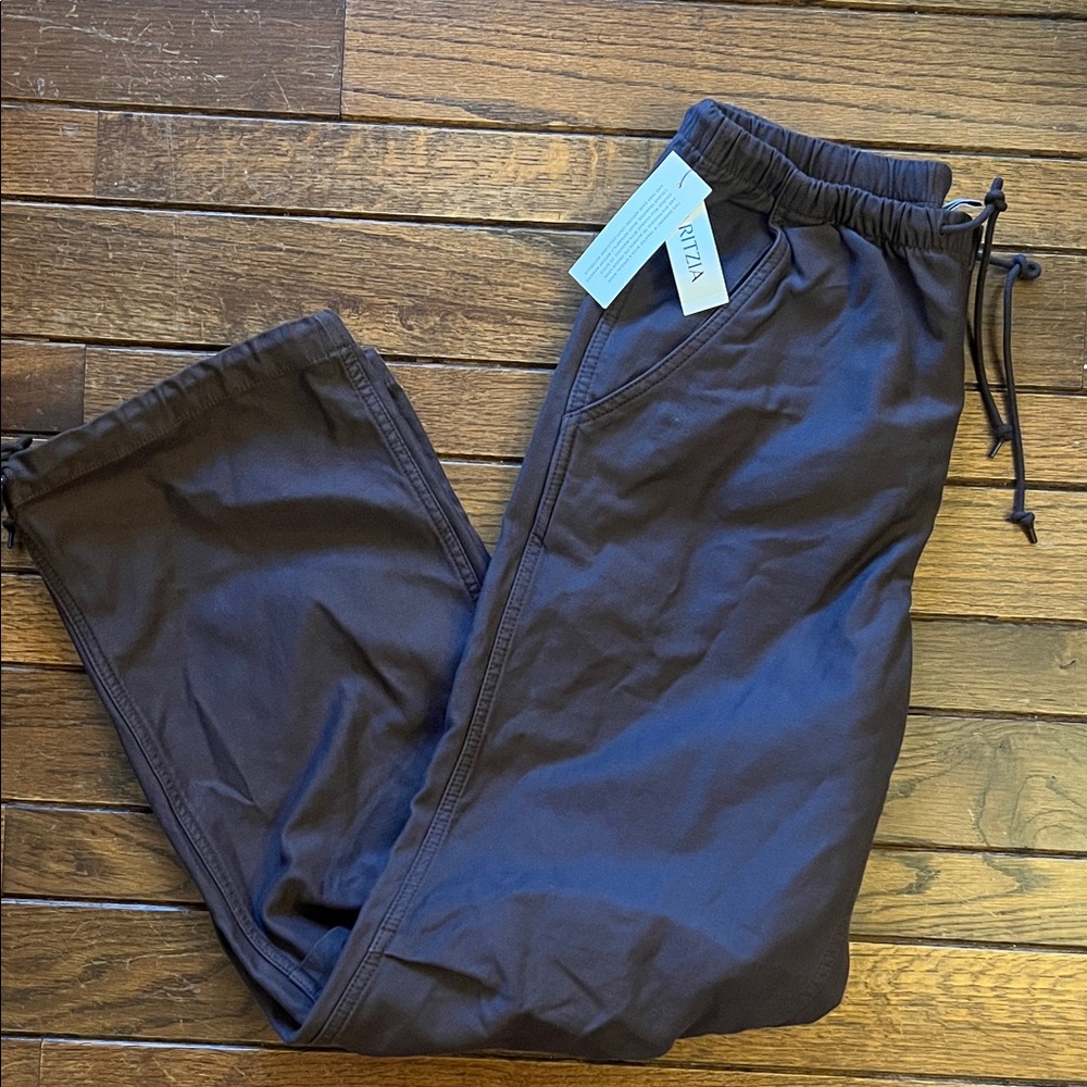 Aritzia TNA New Cache Pants Regular Length in Rich Mocha Brown Size Medium NWT